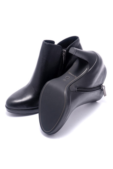 Ботинки женские Tamaris 1/1-25386/23 007 BLACK UNI