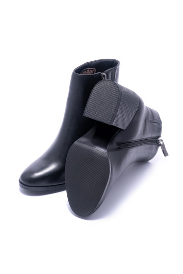 Черевики жіночі Welfare 700472112/BLK/39