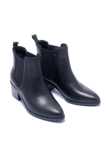 Черевики жіночі Welfare 600182112/BLK/39