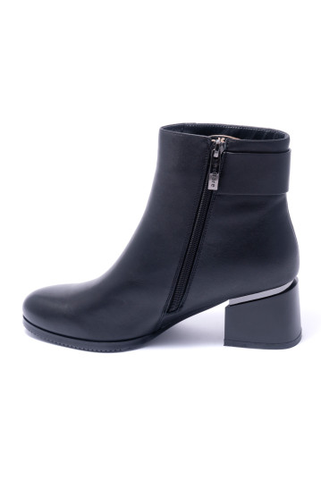 Ботинки женские Welfare 272082112/BLK/39