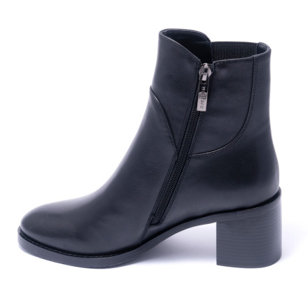 Черевики жіночі Welfare 272172112/BLK/39