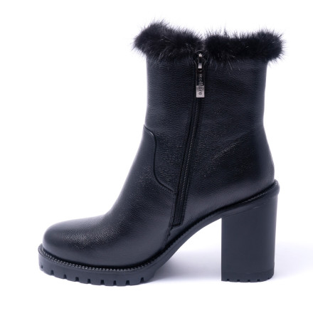 Черевики жіночі Welfare 272182113/BLK/39