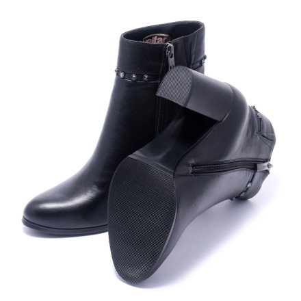 Черевики жіночі Welfare 700412312/BLK/39