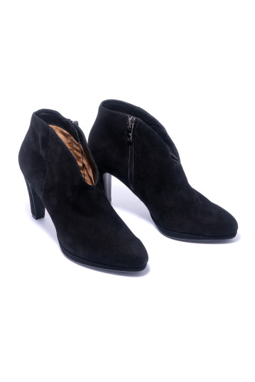 Черевики жіночі Caprice 9/9-25305/23 004 BLACK SUEDE