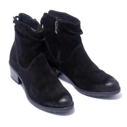 Черевики жіночі Caprice 9/9-25430/23 004 BLACK SUEDE
