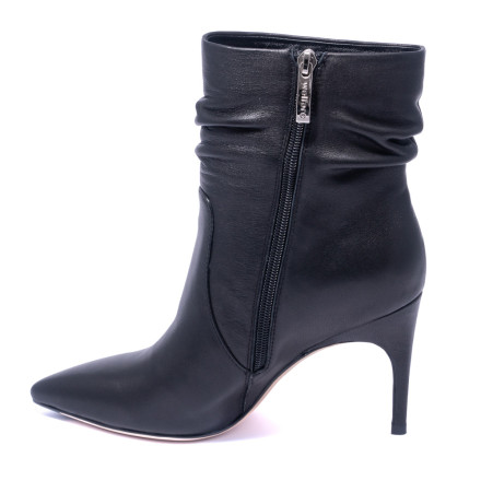 Черевики жіночі Welfare 600192112/BLK/39