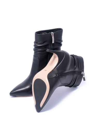 Черевики жіночі Welfare 600192112/BLK/39
