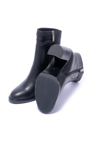 Черевики жіночі Welfare 600202112/BLK/39
