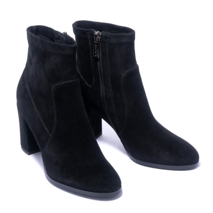 Черевики жіночі Welfare 700412142/BLK/39