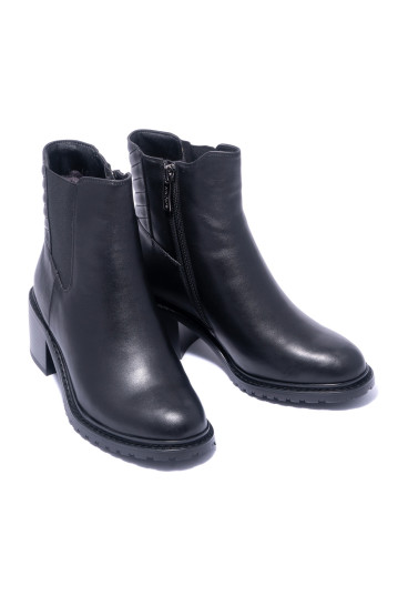 Черевики жіночі Welfare 700482113/BLK/39