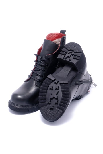 Ботинки женские Welfare 0179-2701 KRK 910 BLACK LEATHER