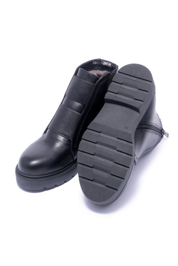 Ботинки женские Welfare 0445-201986 KR 01 BLACK LEATHER