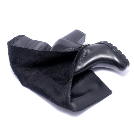 Чоботи жіночі Marco Tozzi 2/2-26620/23 002 BLACK ANTIC