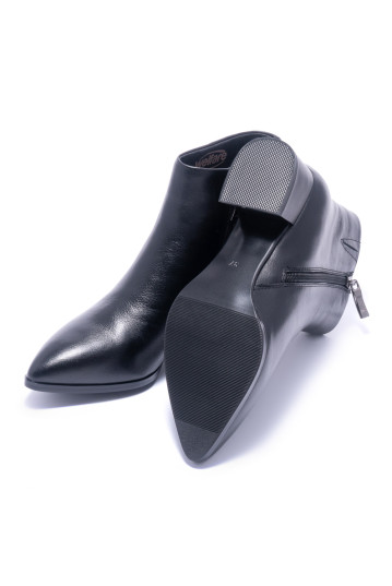 Черевики жіночі Welfare 332182112/BLK/39