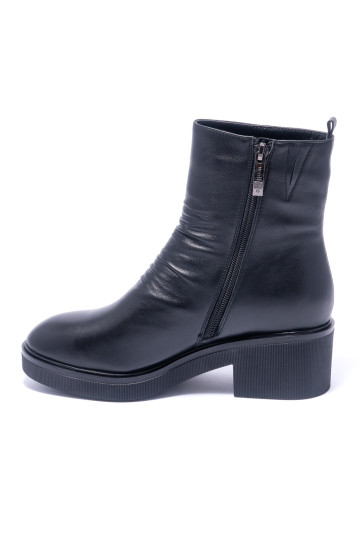 Черевики жіночі Welfare 332202112/BLK/39