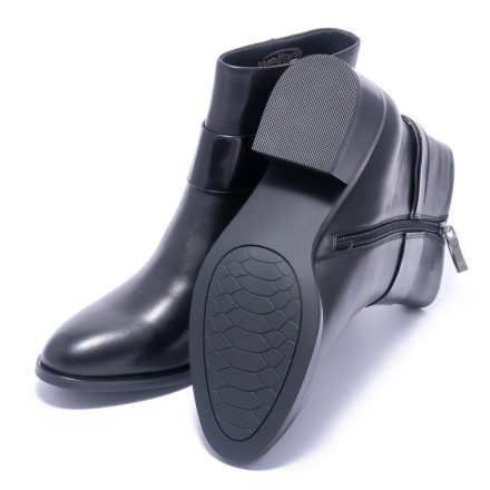 Черевики жіночі Welfare 332242312/BLK/39