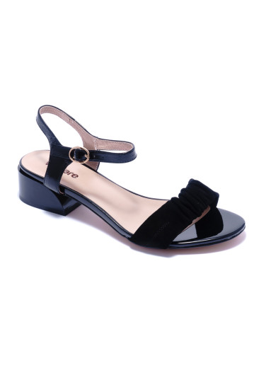 Босоніжки жіночі Welfare 332566141/BLK/40