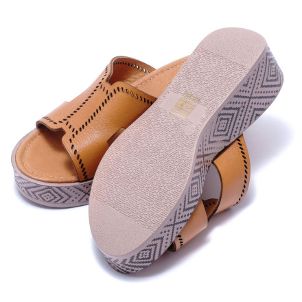 Сабо жіночі Welfare 272277111/L.BRN/40