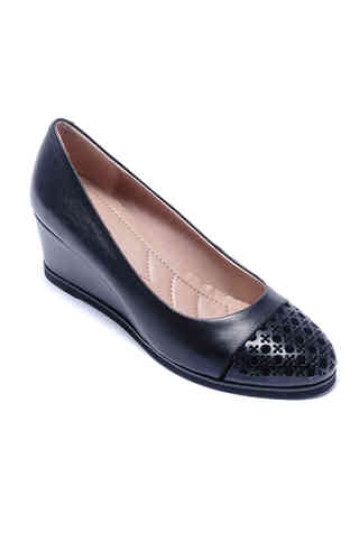Туфлi жiночi Welfare 272280111/BLK/40