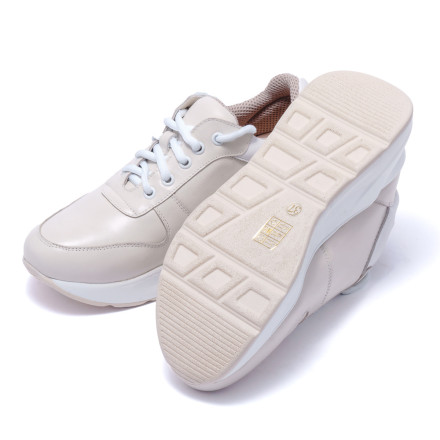 Кросівки жіночі Welfare Pulse 272431418/WHITE/40