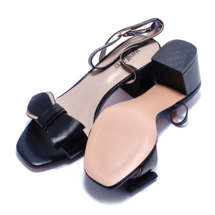 Босоніжки жіночі Welfare 332626311/BLK/40