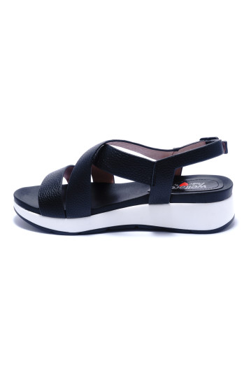 Босоніжки жіночі Welfare 760036311/BLK/40