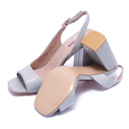 Босоніжки жіночі Welfare 480886111/L.GREY/40