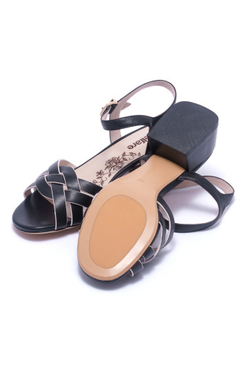 Босоніжки жіночі Welfare 480896111/BLK/40