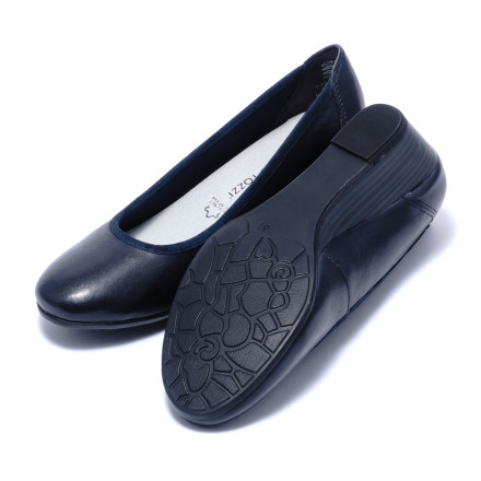 Туфлі жіночі Marco Tozzi 2/2-22307/24 805 NAVY