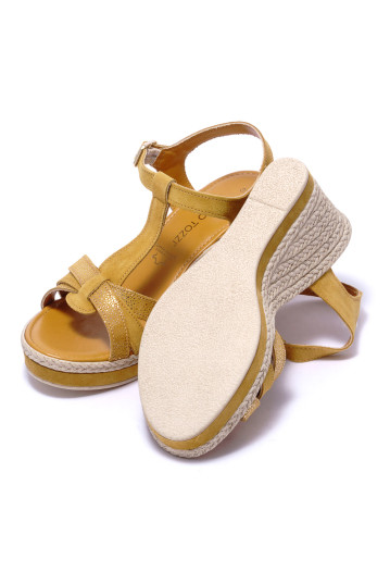 Босоніжки жіночі Marco Tozzi 2/2-28387/24 614 YELLOW COMB