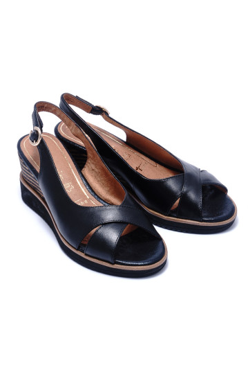 Босоножки женские Tamaris 1/1-28311/24 003 BLACK LEATHER