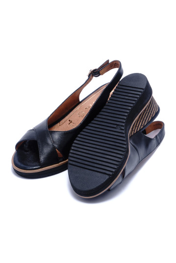 Босоножки женские Tamaris 1/1-28311/24 003 BLACK LEATHER