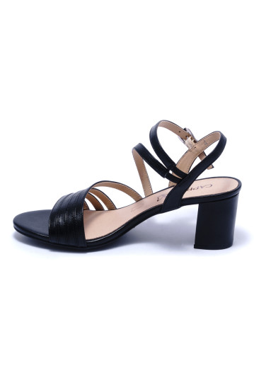 Босоніжки жіночі Caprice 9/9-28304/24 022 BLACK NAPPA