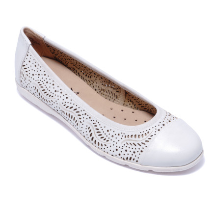 Балетки жіночі Caprice 9/9-22171/24 102 WHITE NAPPA