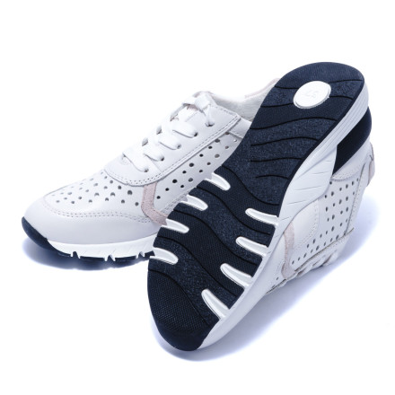 Кросівки жіночі Marco Tozzi 2/2-23773/24 197 WHITE COMB