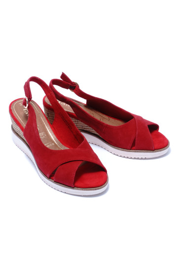 Босоніжки жіночіTamaris 1/1-28311/24 545 RUBIN SUEDE