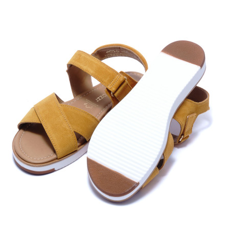 Босоніжки жіночі Marco Tozzi 2/2-28189/24 627 SAFFRON