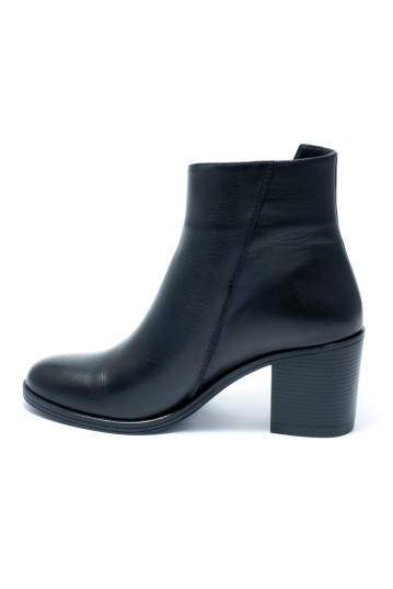 Ботинки женские Welfare 0435-877-29 1 BLACK LEATHER