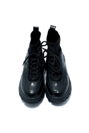 Ботинки женские Welfare 0449-15712 26 BLACK LEATHER