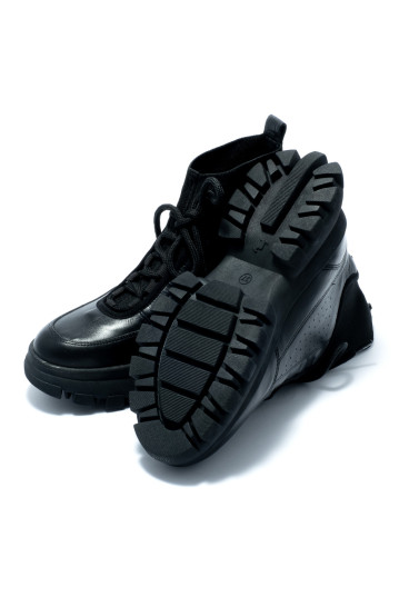 Ботинки женские Welfare 0449-15712 26 BLACK LEATHER