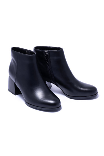 Ботинки женские Welfare 700642112/BLK/41