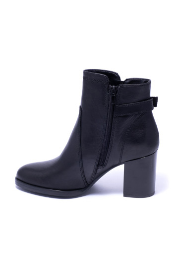Ботинки женские Tamaris 1-1-25033-25 001 BLACK