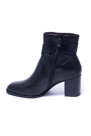 Ботинки женские Tamaris 1-1-25067-25 001 BLACK