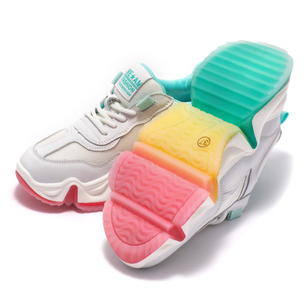 Кросівки жіночі Welfare Pulse 750041218/WHITE/42