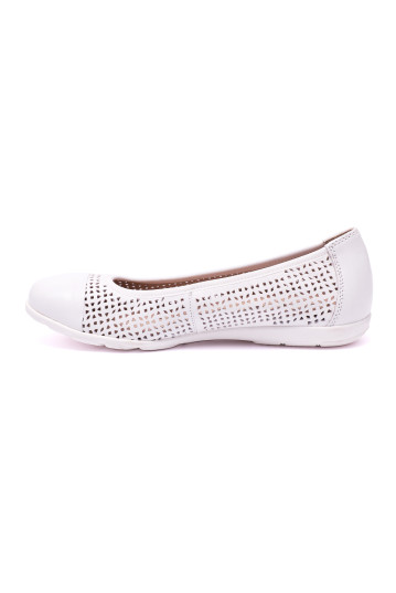 Балетки жіночі Caprice 9-9-22151-26 102 WHITE NAPPA
