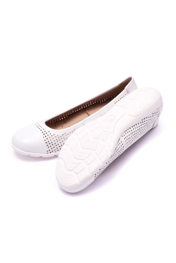 Балетки жіночі Caprice 9-9-22151-26 102 WHITE NAPPA