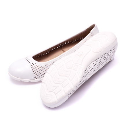 Балетки жіночі Caprice 9-9-22151-26 102 WHITE NAPPA