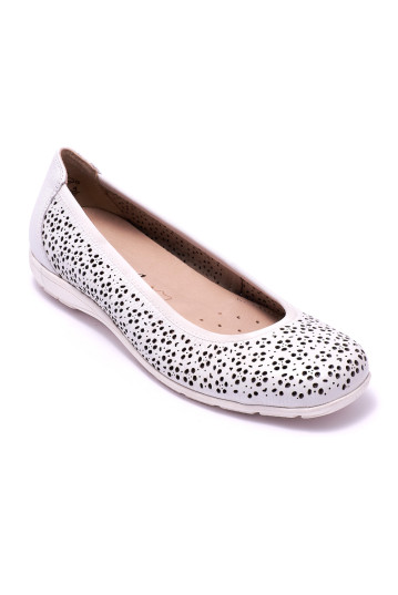 Балетки жіночі Caprice 9-9-22156-26 102 WHITE NAPPA