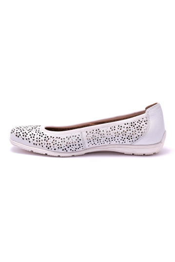 Балетки жіночі Caprice 9-9-22156-26 102 WHITE NAPPA