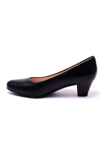 Туфли женские Caprice 9-9-22306-26 022 BLACK NAPPA